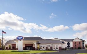 Hampton Inn Birch Run 3*